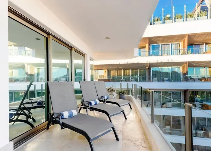 Apartment Penthouse In Cabo - Private Rooftop Pool *